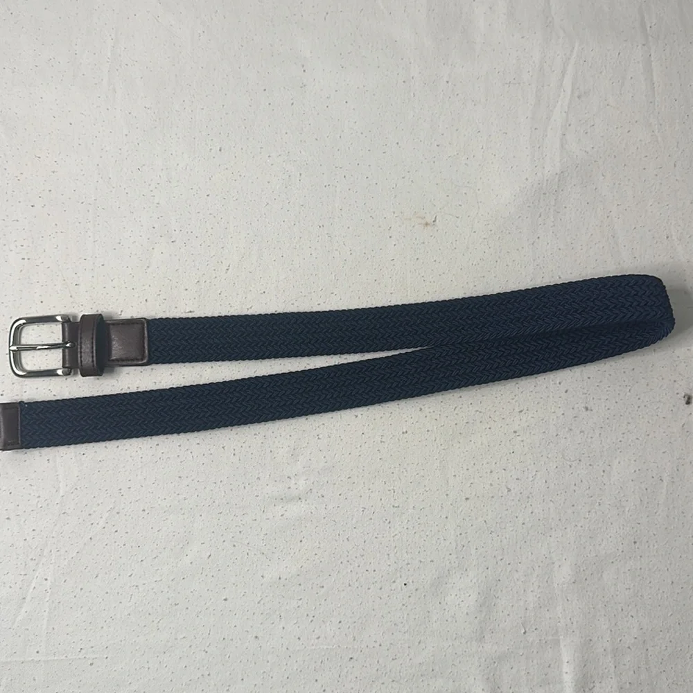 Extra large student school belt navy blue great condition